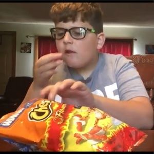 Meet your Posher, Dylan